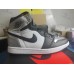 Wmns Air Jordan 1 Retro High OG 'Silver Toe' CD0461 001 