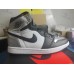 Wmns Air Jordan 1 Retro High OG 'Silver Toe' CD0461 001 